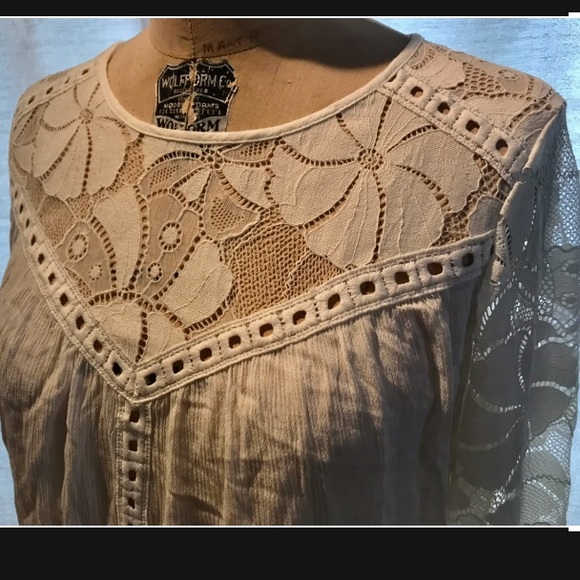 Romeo & Juliet Couture New top - Picture 4 of 5